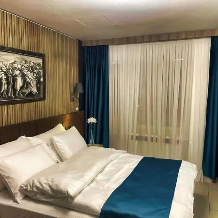 Nani Hotel