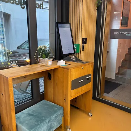 Nani Self Check-in 2*