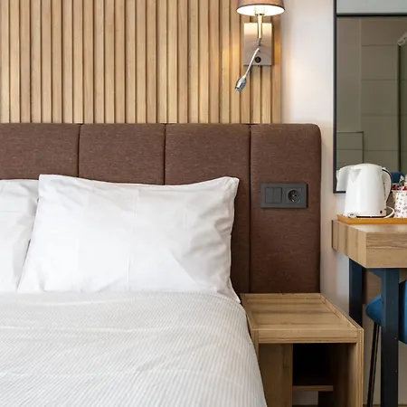 Nani Self Check-in Szálloda 2*