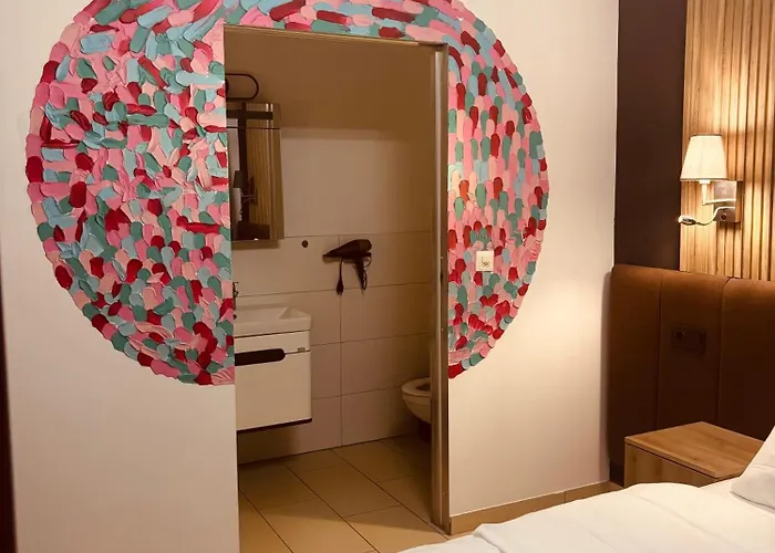 Nani Self Check-in Hotel