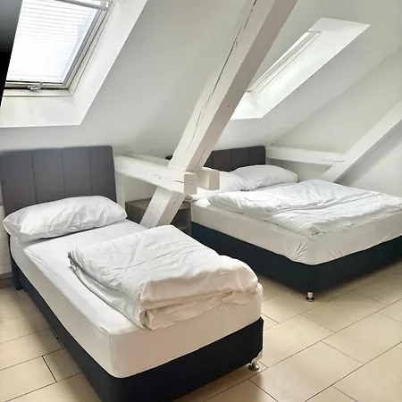 Nani Self Check-in 酒店 2*