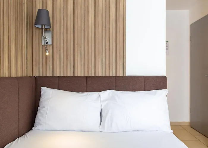 فندق Nani Self Check-in 2*