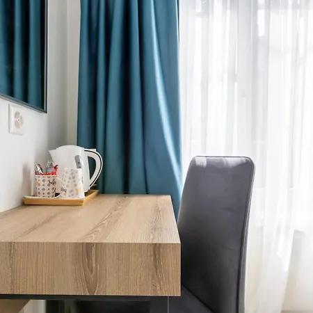 Nani Self Check-in Hotel