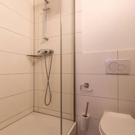 Nani Self Check-in Hotel Zurigo