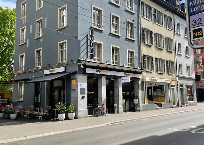 מלון Nani Self Check-in