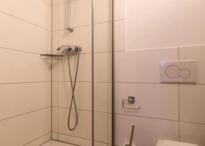 Nani Self Check-in מלון ציריך