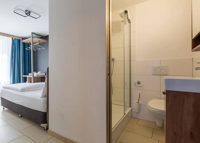 Nani Self Check-in 2*